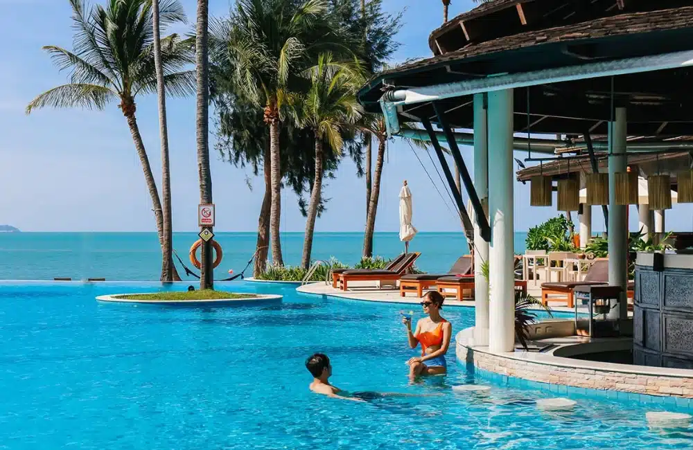Activities at All-Inclusive Resorts with Swim-Up Bars