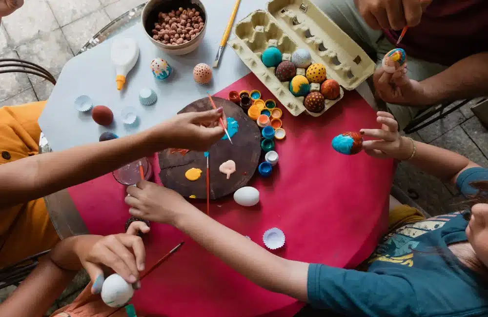 Paint the Easter Eggs